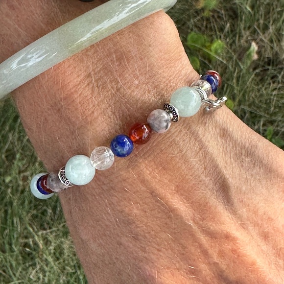 Custom StoneCrystal Bracelet - Picture 2 of 6